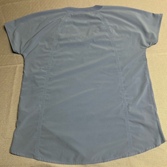 Athleta Women’s XS V-Neck Top Shirt Short Sleeve Pullover Stretch Mauve Light - Picture 5 of 10